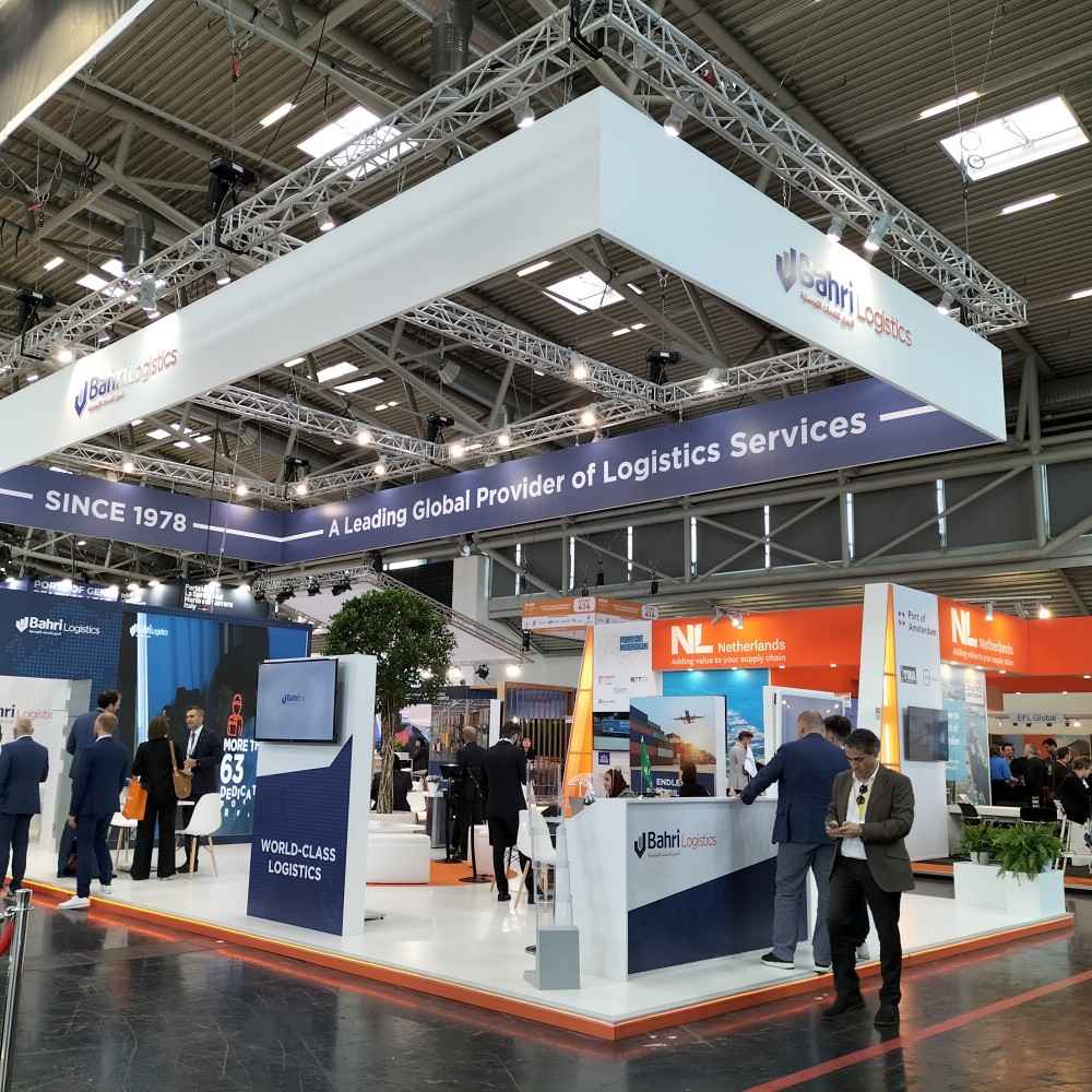 custom-stand-design-header-photo-bahri-1000×1000